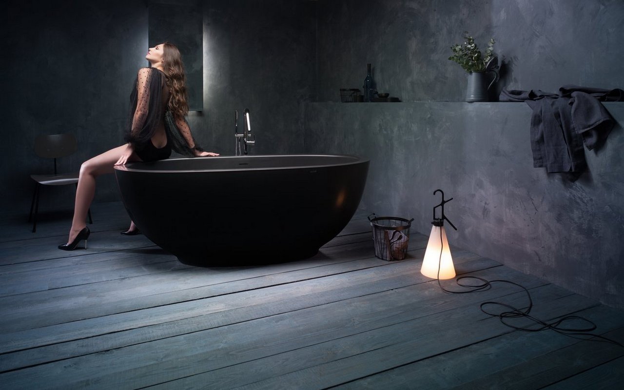 Aquatica Karolina 2 Baignoire Îlot Surface Solide Graphite Noir picture № 0
