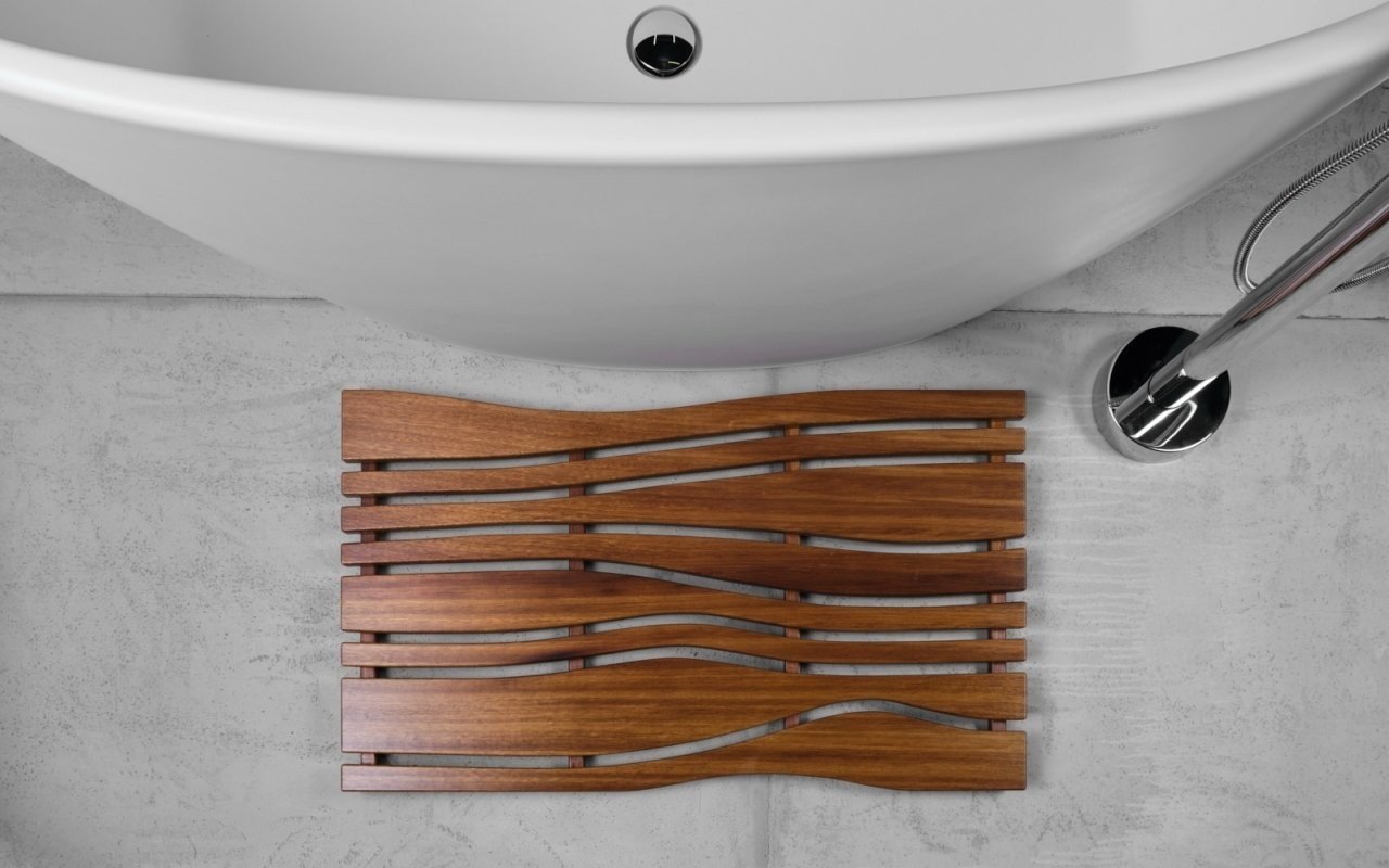 Aquatica Onde Tapis de sol de bain douche en bois Iroko imperméable picture № 0