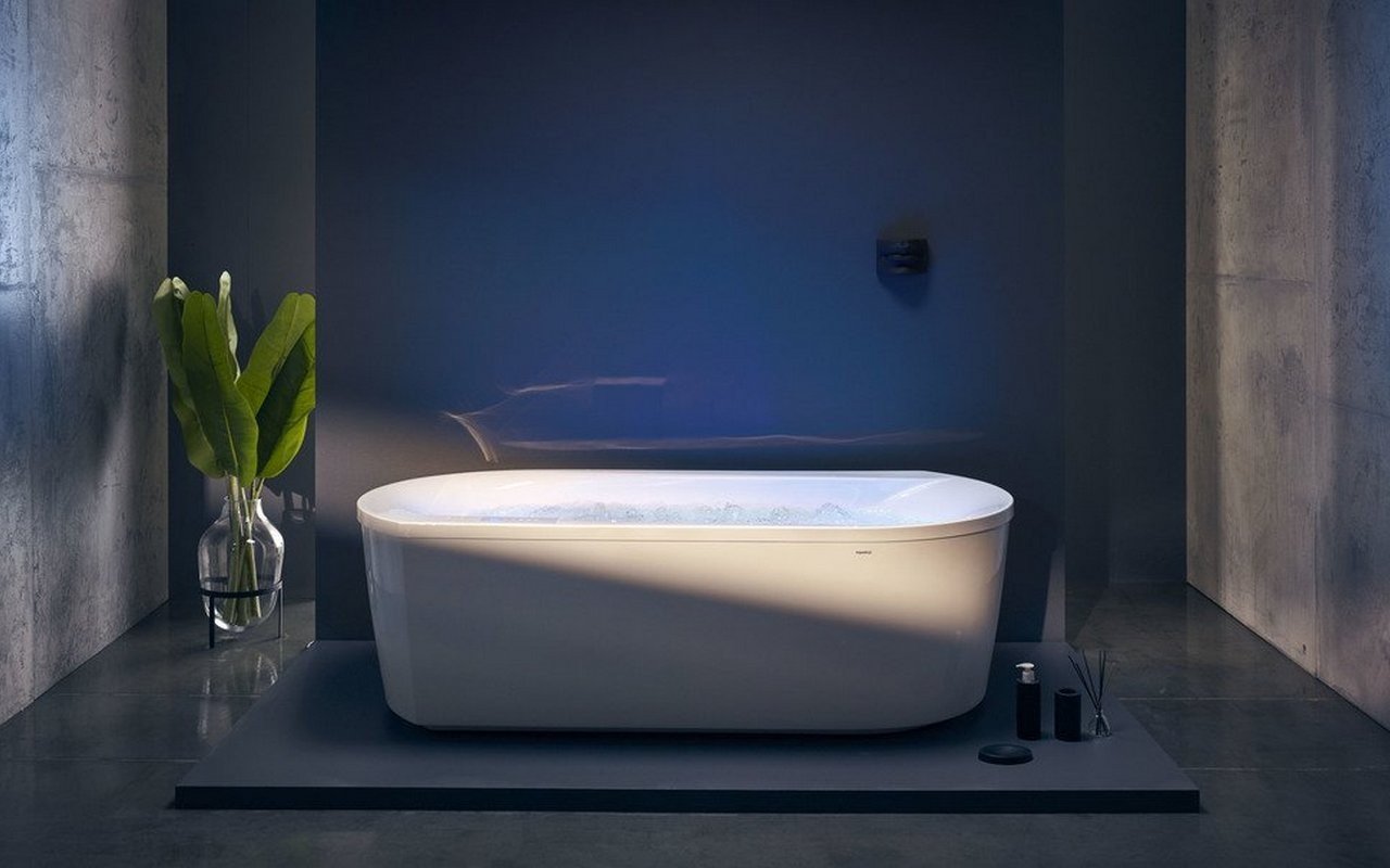 https://www.aquaticabain.fr/cache/images/1280x800a-ffffff/aquatica/Aquatica-Purescape-107-Wht-HydroRelax-Jetted-Bathtub-220-240V-50-60Hz-USA-International-01-1-(web).jpg