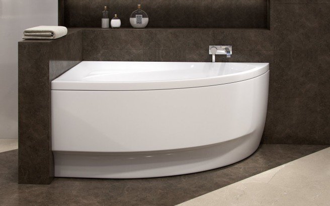 Aquatica Idea R Wht Corner Acrylic Bathtub 01 (web)